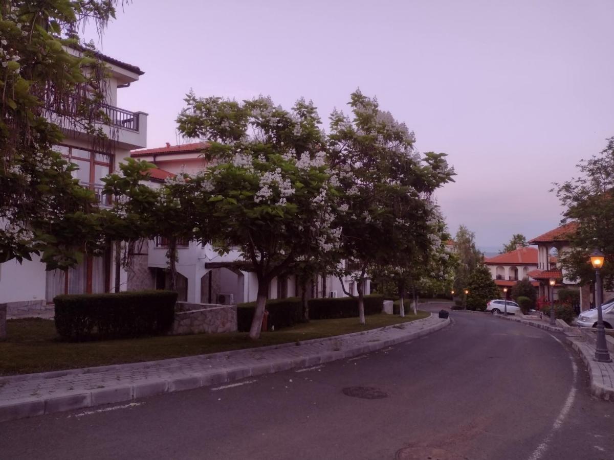 Къща За Гости Мускат 2 Aheloy Buitenkant foto